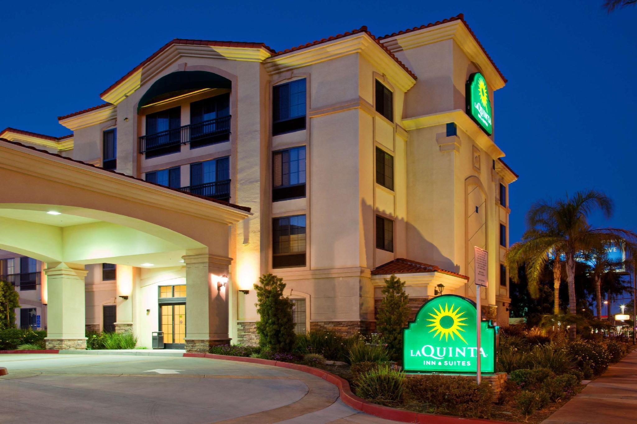 لا كوينتا إن آند سويتس باي ويندام إن إي لونج بيتش/سايبرس Hawaiian Gardens المظهر الخارجي الصورة
