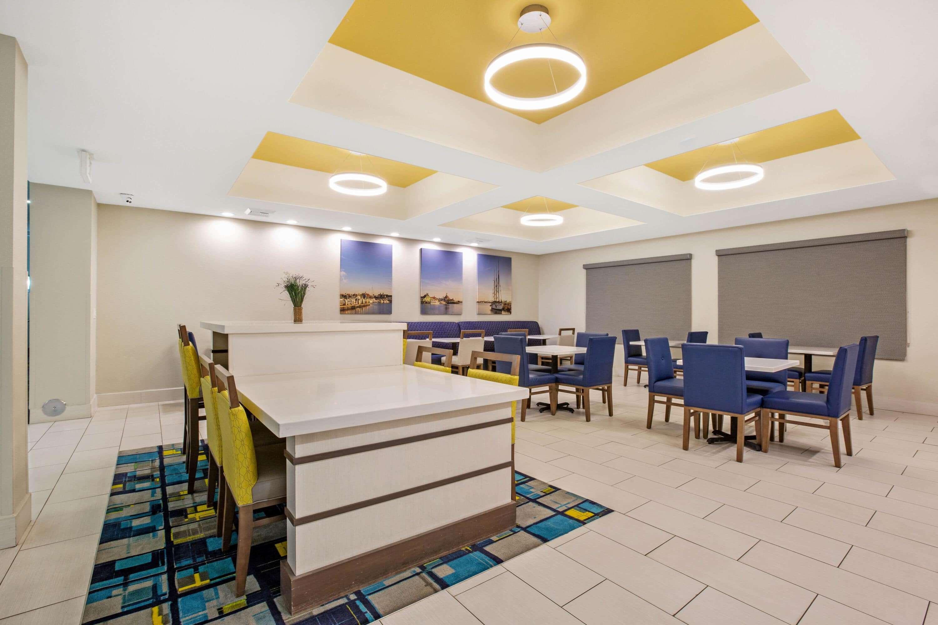 لا كوينتا إن آند سويتس باي ويندام إن إي لونج بيتش/سايبرس Hawaiian Gardens المظهر الخارجي الصورة